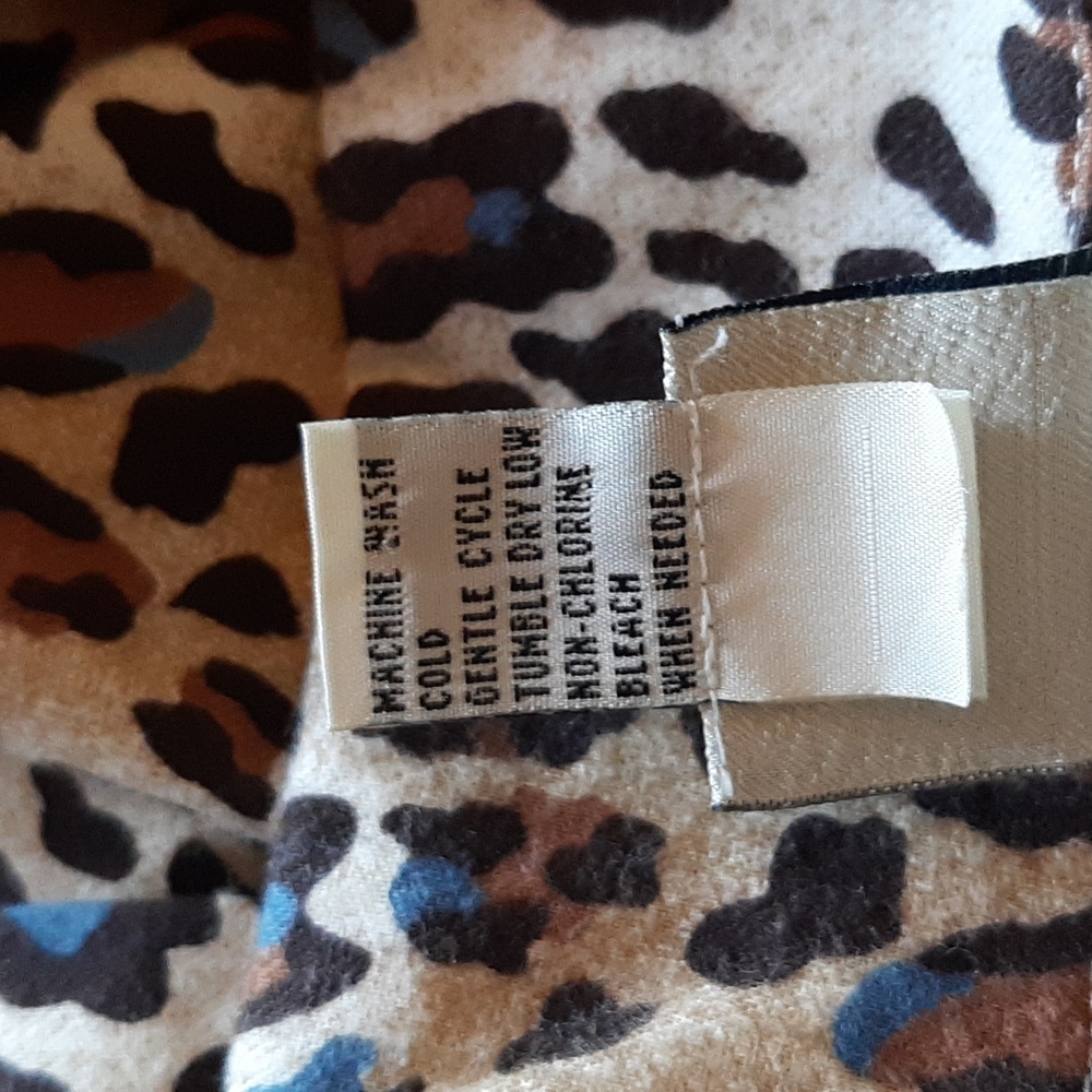 Pajama Set - Picture 6 of 8